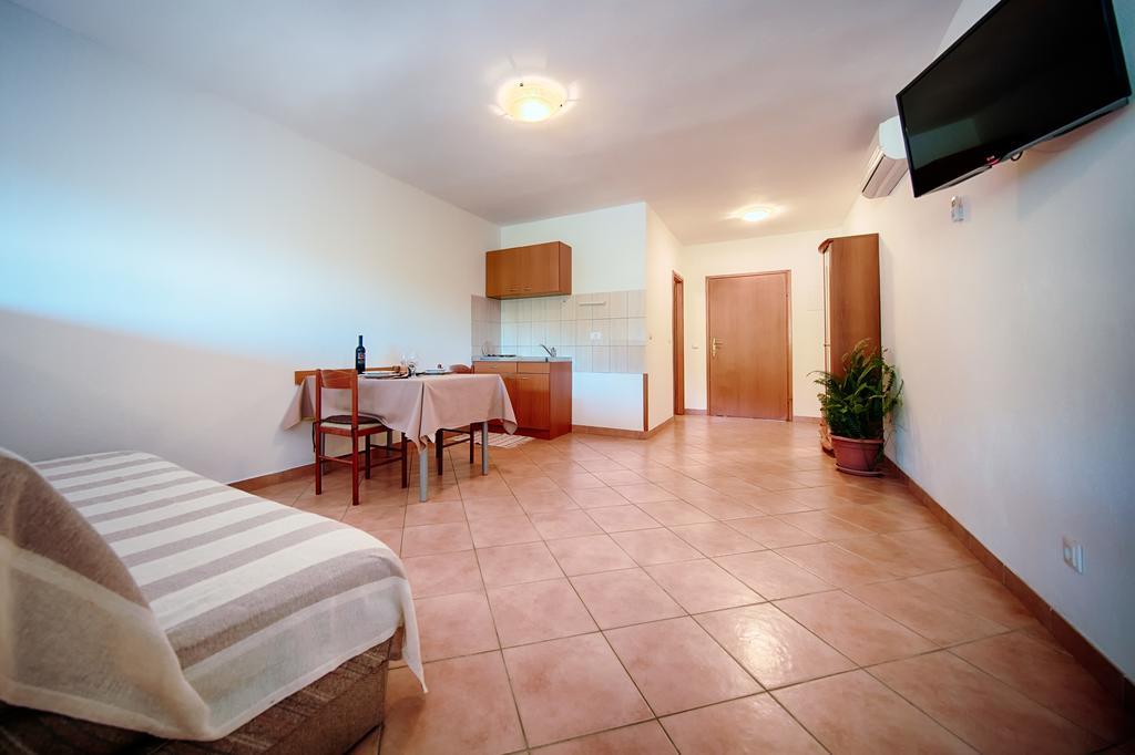 Apartments Bruna Lastovo Номер фото